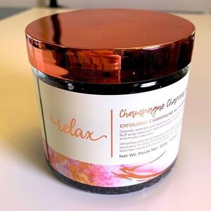 Manna Kadar Champagne Charcoal Scrub-18.34 oz Jar